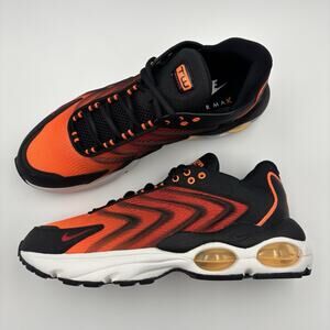 Mens Nike Air Max TW SE Orange Summit Black Gym Red Sneakers size 12